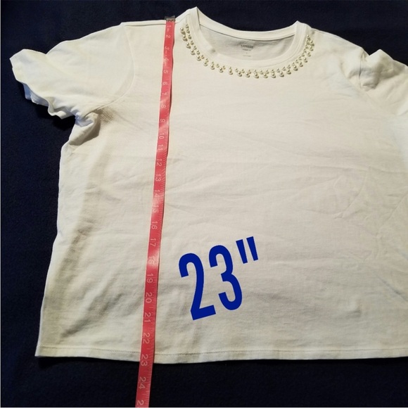 Express White Short Sleeve Skimming Pearl Neckline Detail T- Shirt Top - Picture 9 of 9
